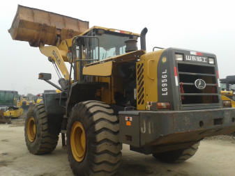 【成都出售17年二手50裝載機(jī)現(xiàn)貨2020熱銷(xiāo)車(chē)型】- 