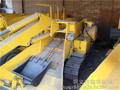 景德鎮履帶扒渣機、鑫華機械、履帶扒渣機生產廠家